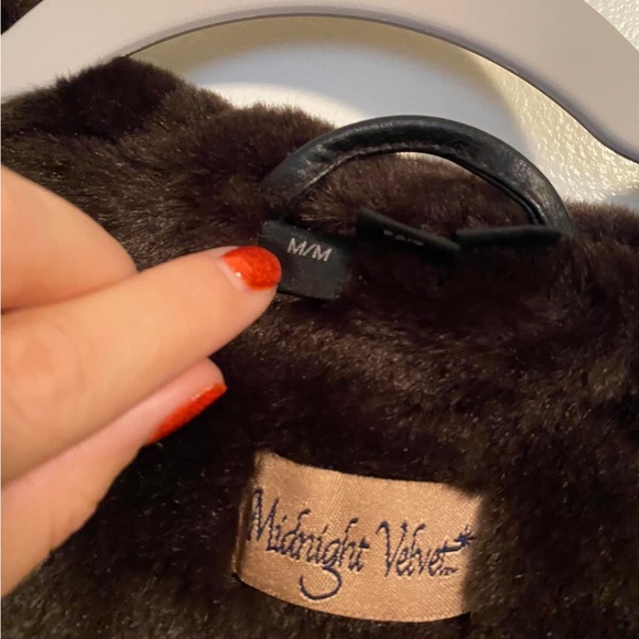 Midnight Velvet Dark Brown REAL Fur Coat Size Medium - Picture 2 of 3